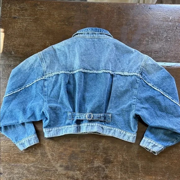 Free People Distressed Cropped Denim Jacket - Picture 4 of 5